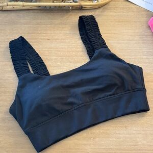 Black Sports Bra from Thrive Societe